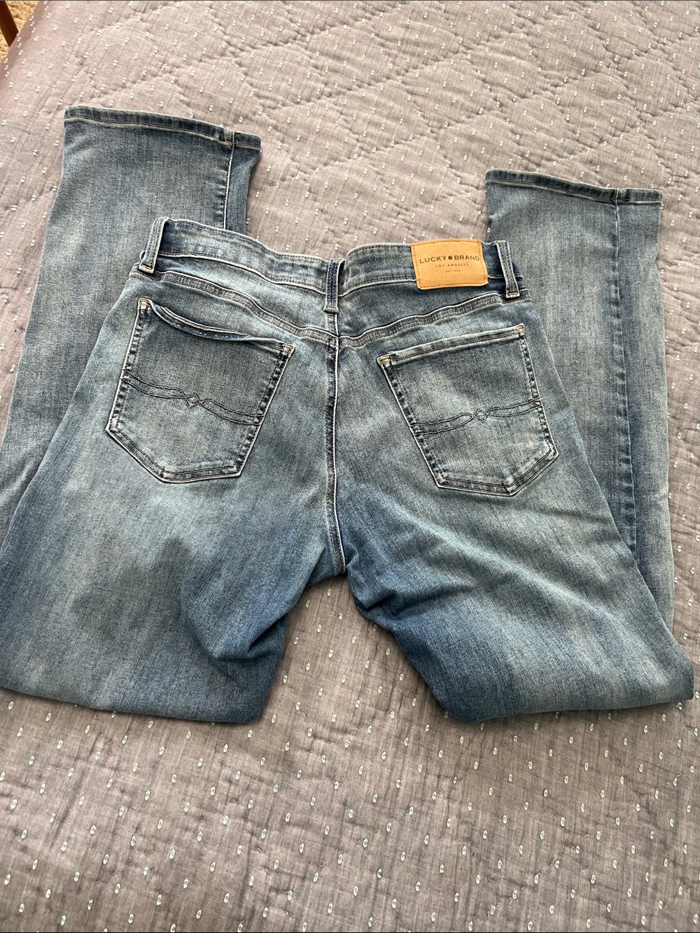 Lucky Brand 12 / 31 Sweet Straight Jeans 14